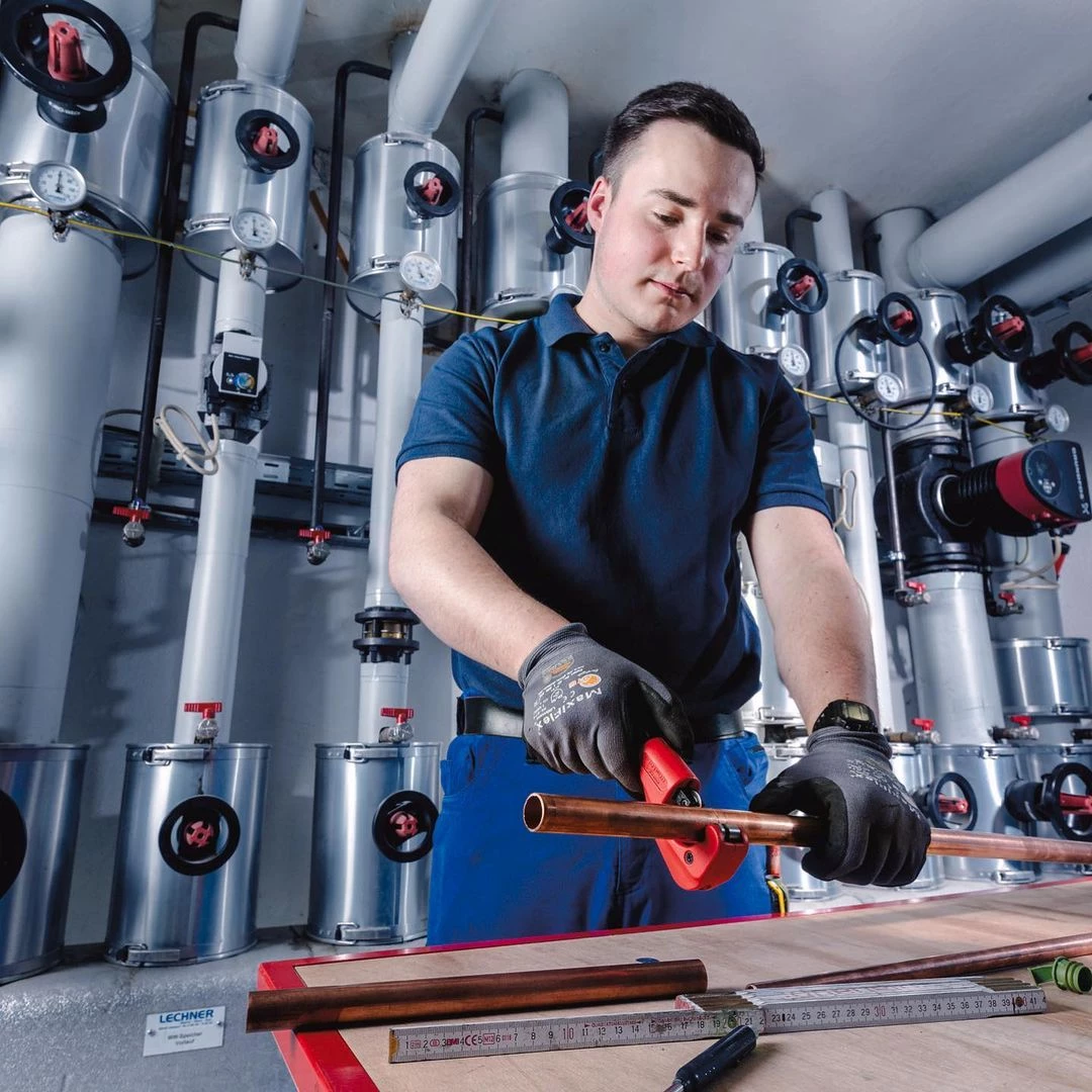 Screwdriver Soldes Boutique -Screwdriver Soldes Boutique 312941090 1573996896380659 2457315554642570931 n